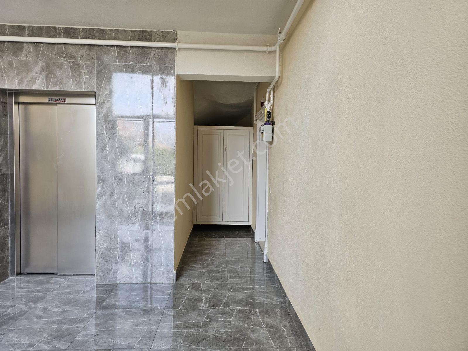 Vali Konakları 2 Sitesi'nde Eşyalı Kiralık 2+1 Daire - Görsel 6