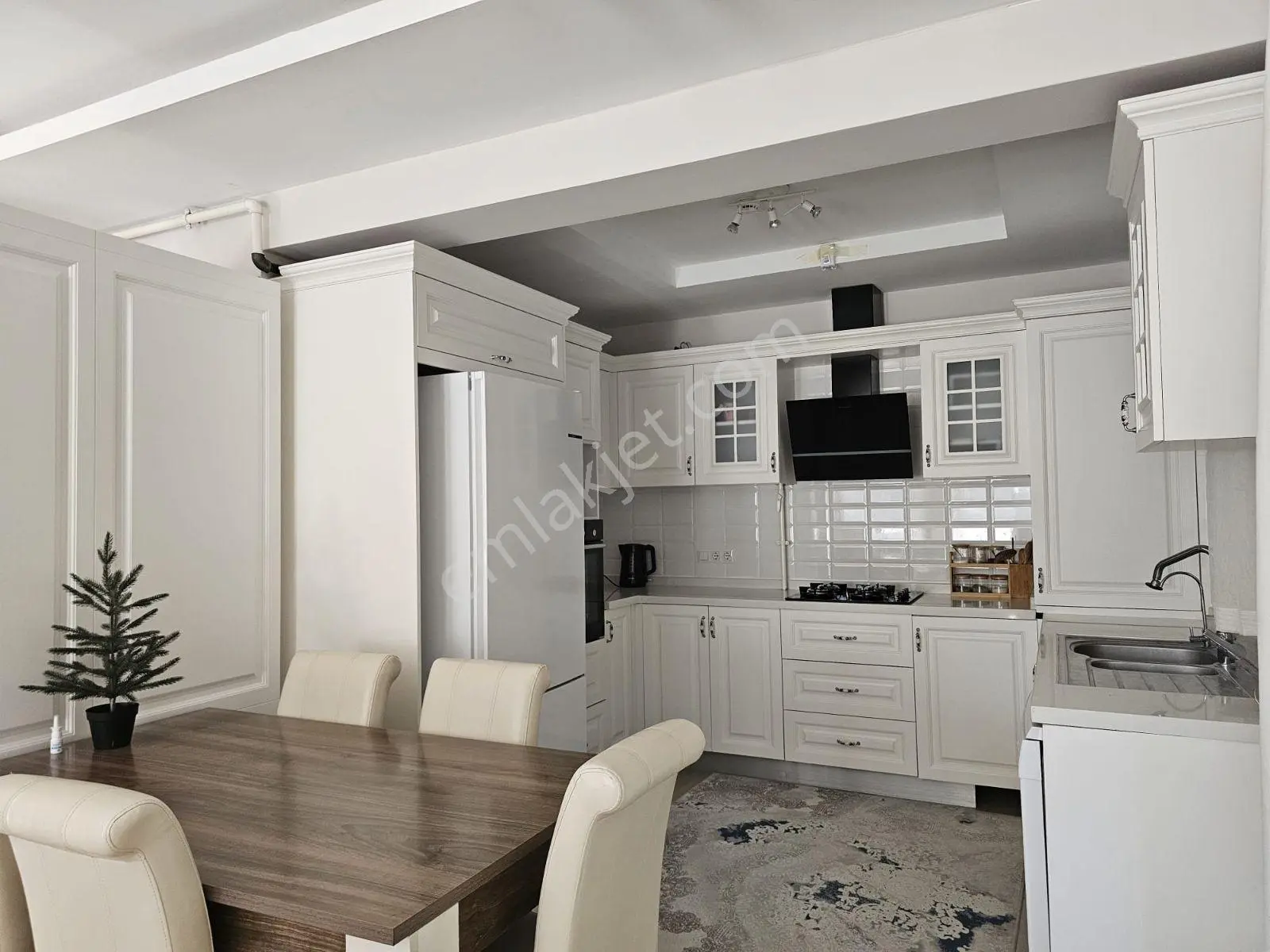 Vali Konakları 2 Sitesi'nde Eşyalı Kiralık 2+1 Daire - Görsel 22