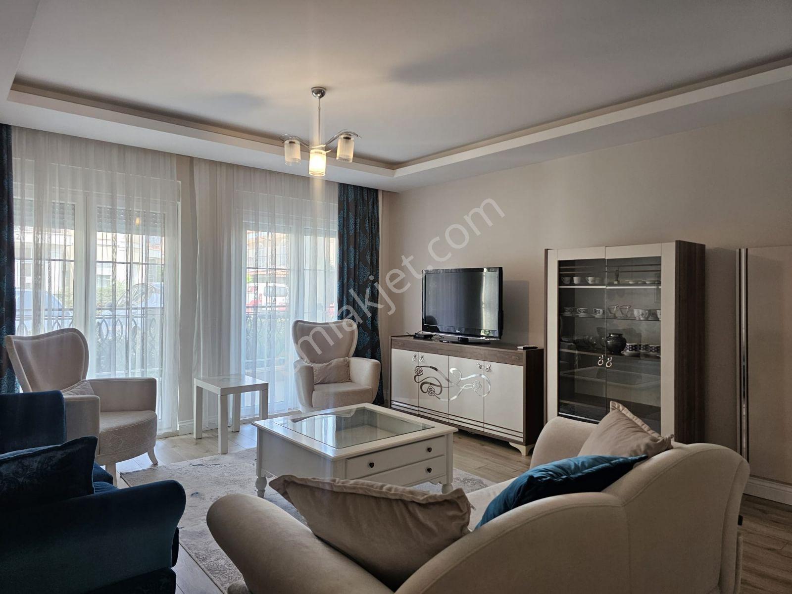 Vali Konakları 2 Sitesi'nde Eşyalı Kiralık 2+1 Daire - Görsel 11