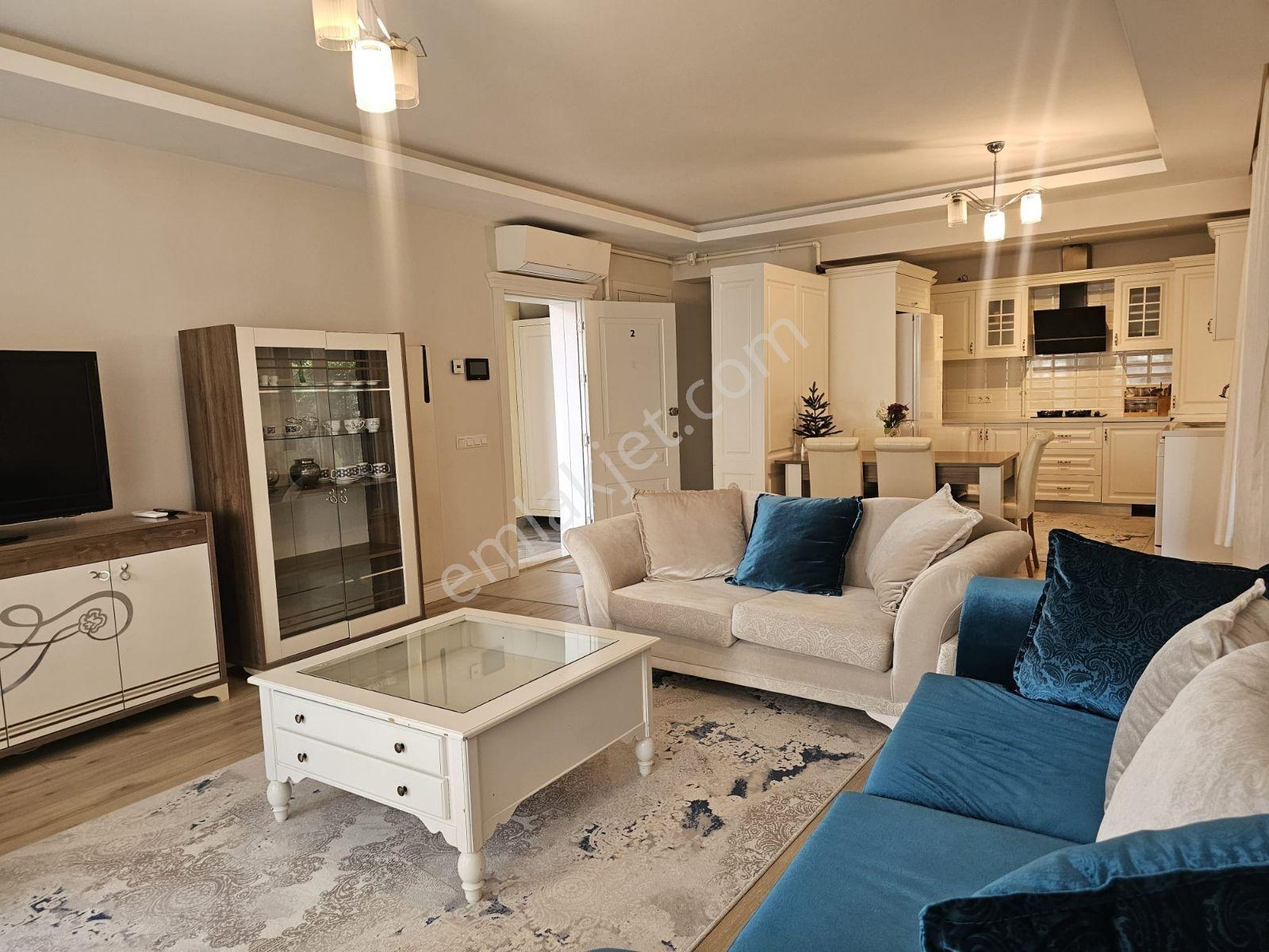 Vali Konakları 2 Sitesi'nde Eşyalı Kiralık 2+1 Daire - Görsel 12