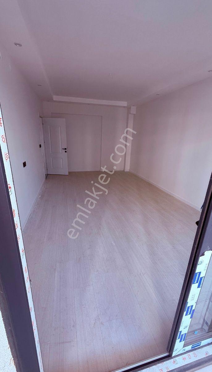 Ergenekon Mahallesi Pavılıon Sitesi İçerisinde Satılık 2+1 - Görsel 12