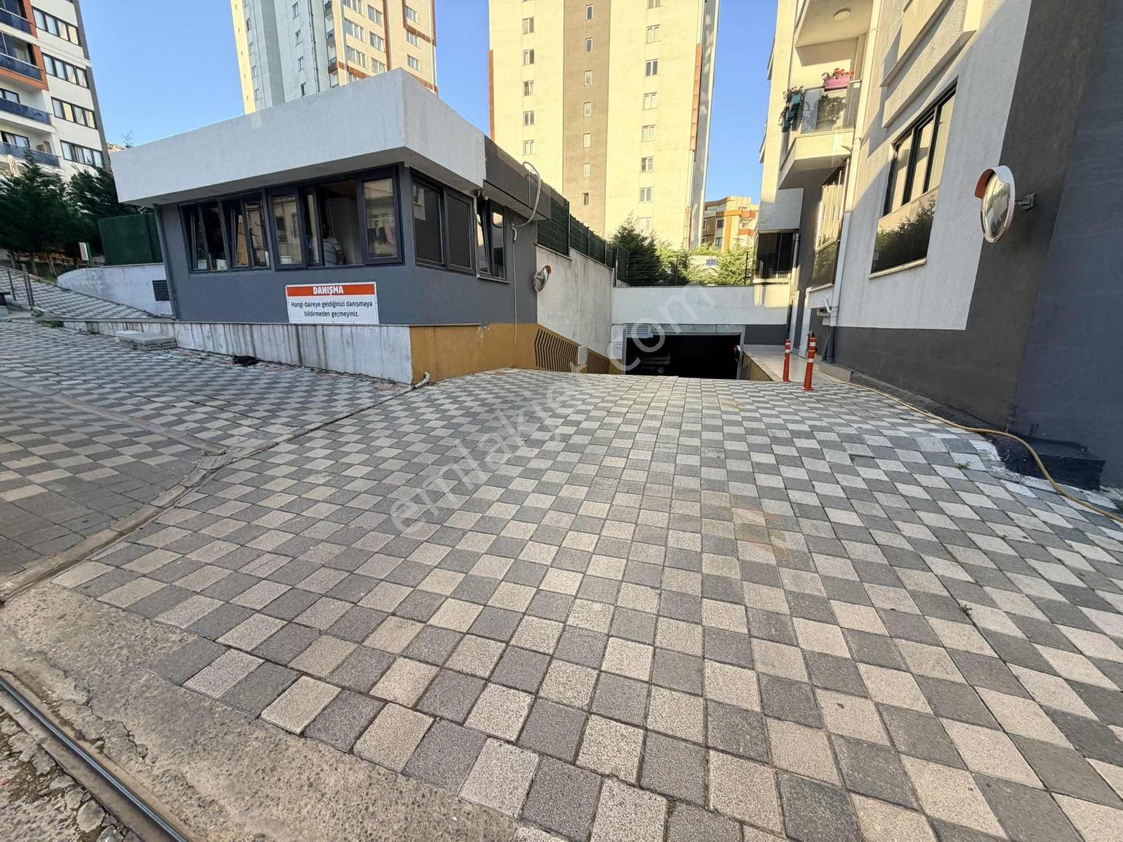 Kartal Marmara Loft Sitesinde Güvenlikli Havuzlu 2+1 - Görsel 7