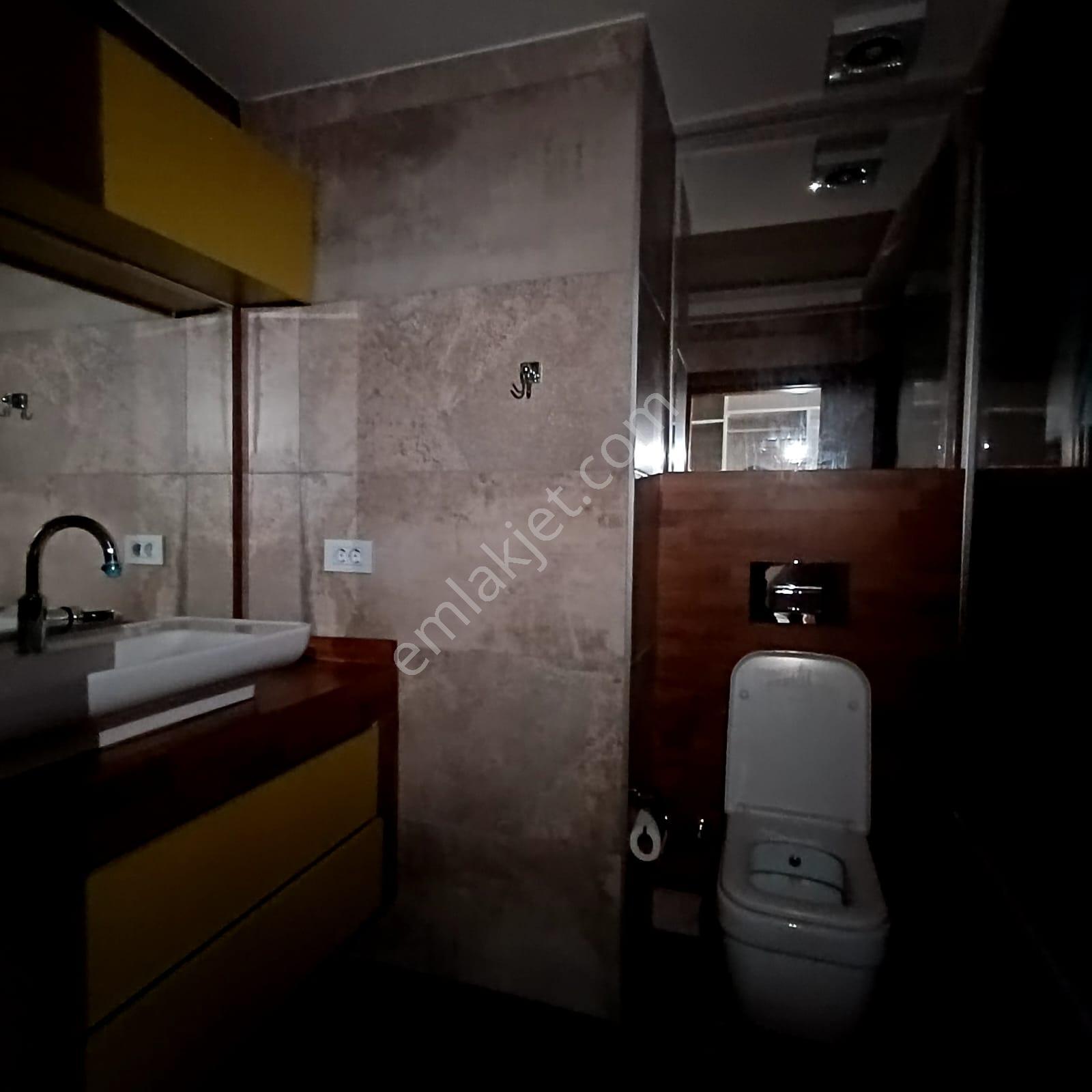 Kemalpaşa Sekizeylül 3+1 Kiralık Daire Şömineli Ebeveyn Banyolu - Görsel 20
