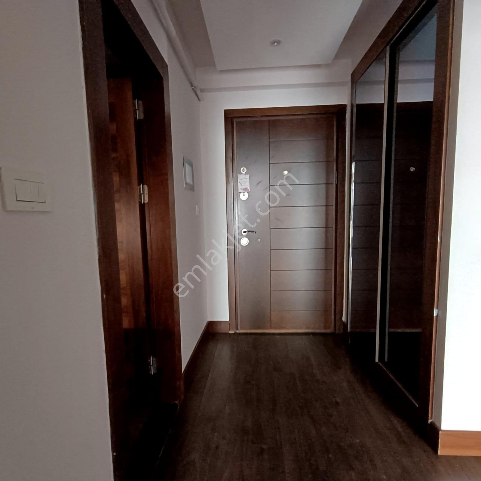 Kemalpaşa Sekizeylül 3+1 Kiralık Daire Şömineli Ebeveyn Banyolu - Görsel 3