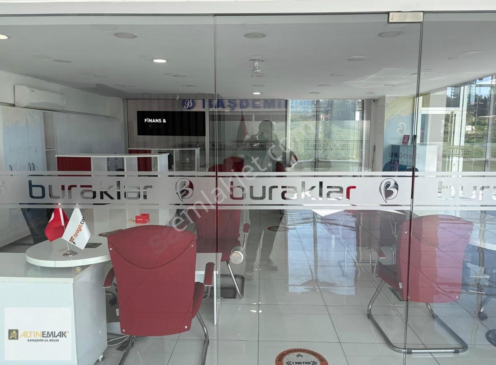 İstoç Oto Ticaret Merkezinde Satılık Dükkan - Görsel 16