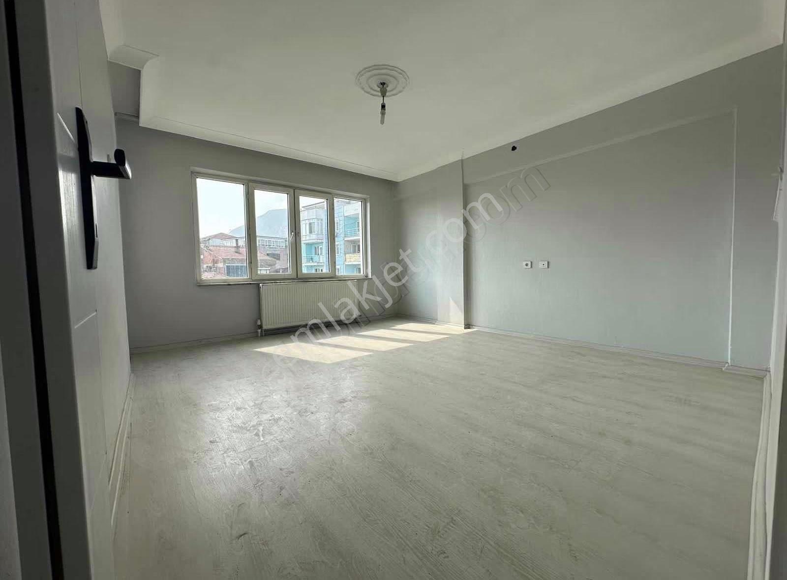 Çarşı Merkezde Asansörlü 3+1 Daire - Görsel 19