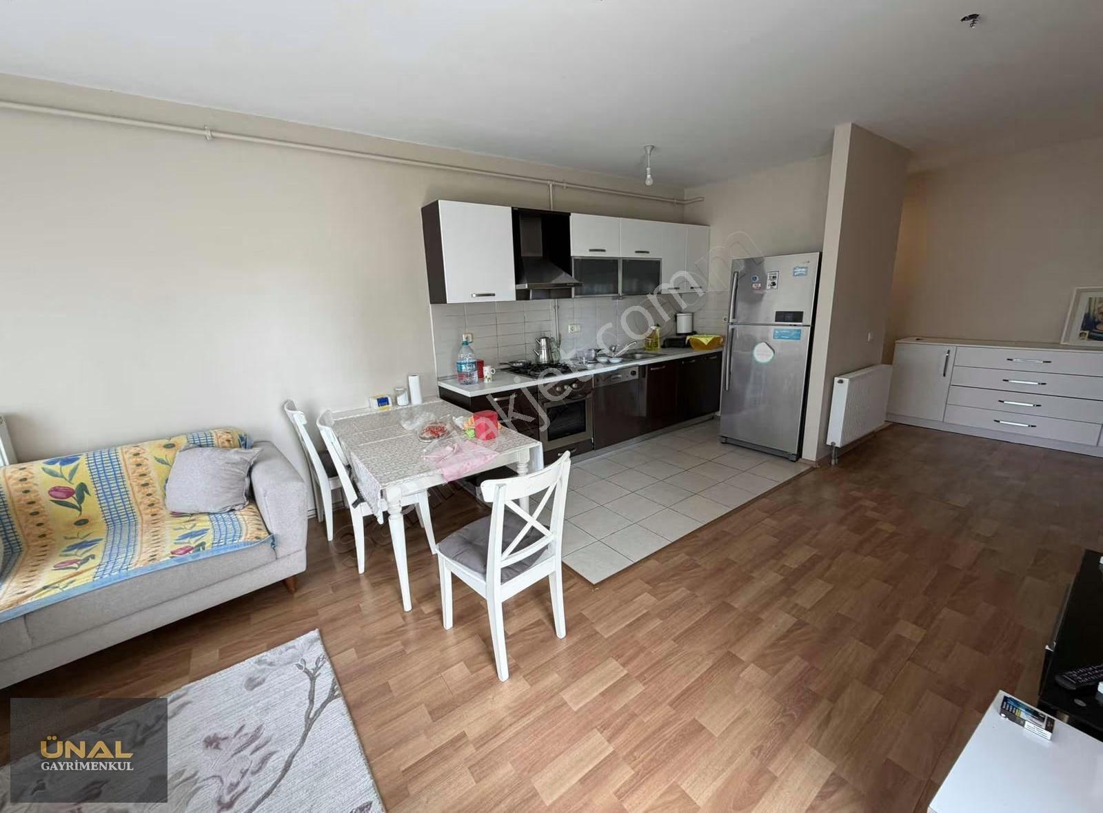 Efes Sitesi'nde Havuz Ve Peyzaj Manzaralı Ferah Köşe 1+1 Satılık - Görsel 10