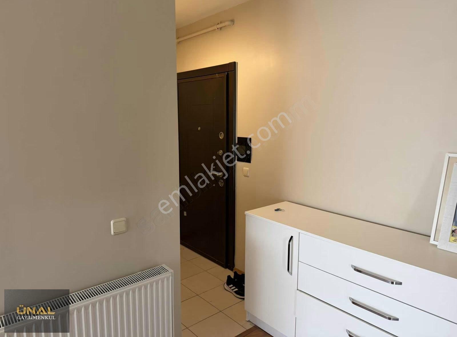 Efes Sitesi'nde Havuz Ve Peyzaj Manzaralı Ferah Köşe 1+1 Satılık - Görsel 11