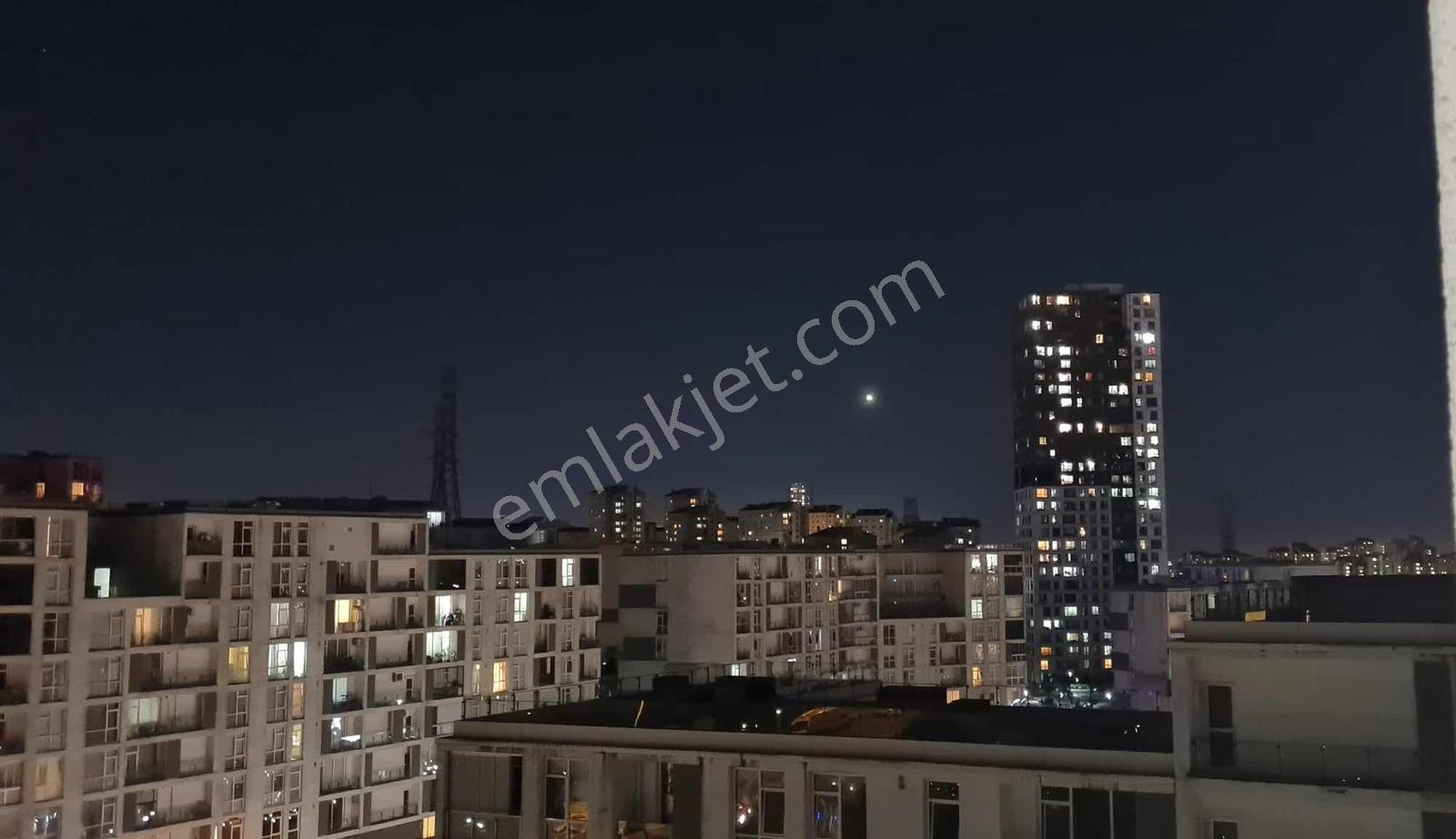 Emlak Konut Başakşehir Evlerinde Satılık Kısa Katlılarda Boş - Görsel 42