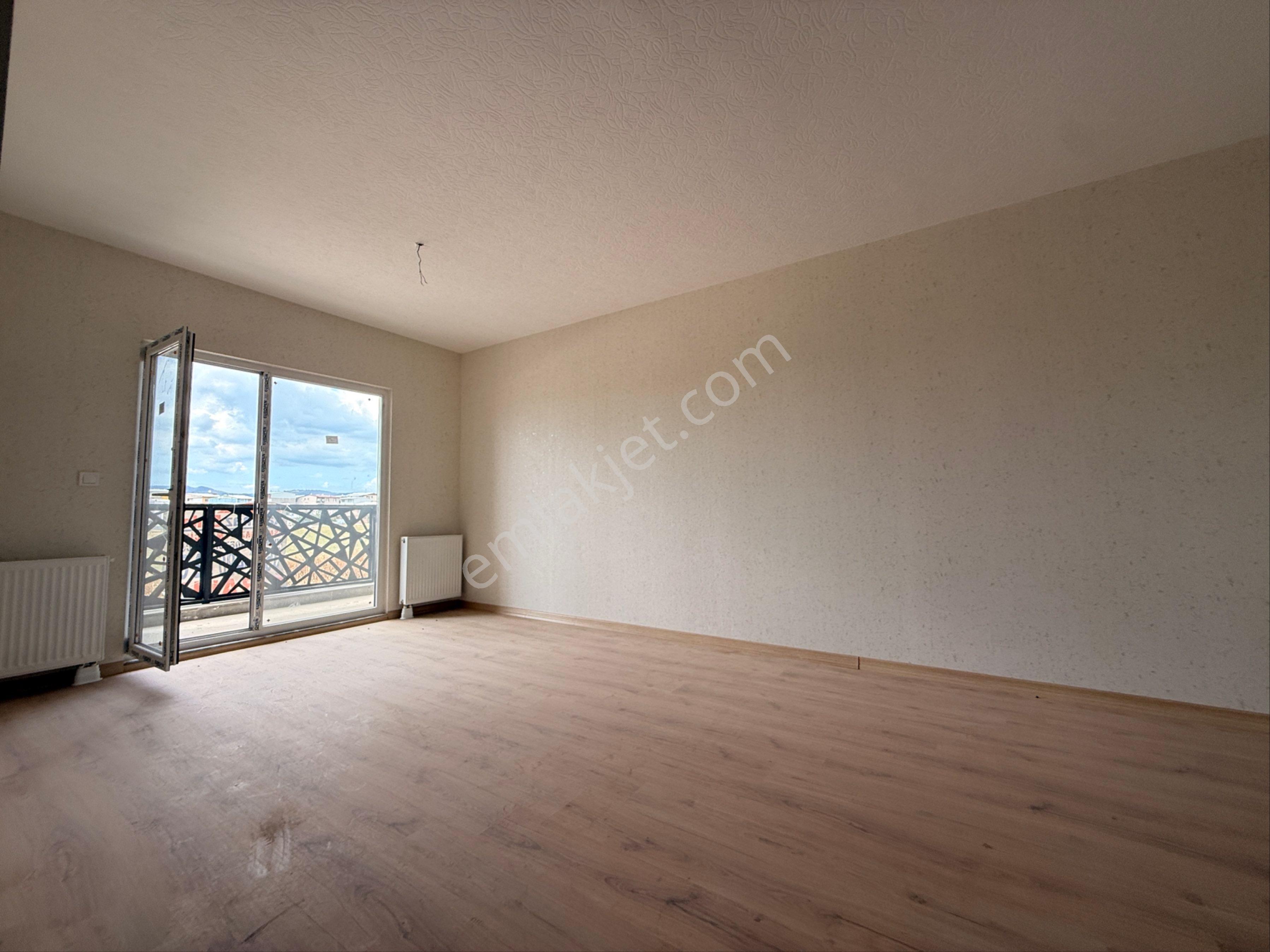Kaçmaz Emlak Yeni Hayat Sitesi Kiralık 3+1 Önü Açık Daire! - Görsel 6