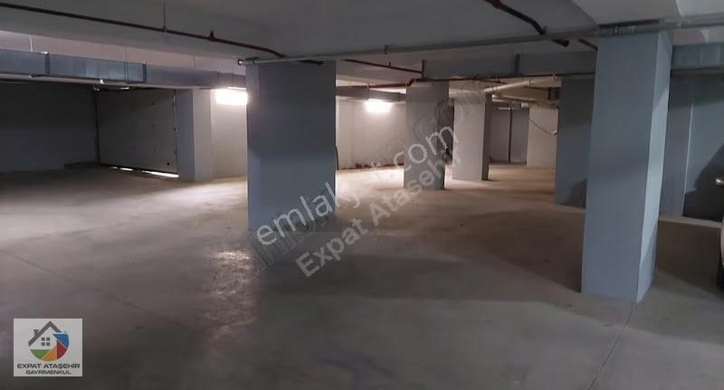 Ataşehir Novada Civarı Genç Binada Köşe Daire 1+1 70m2 - Görsel 13