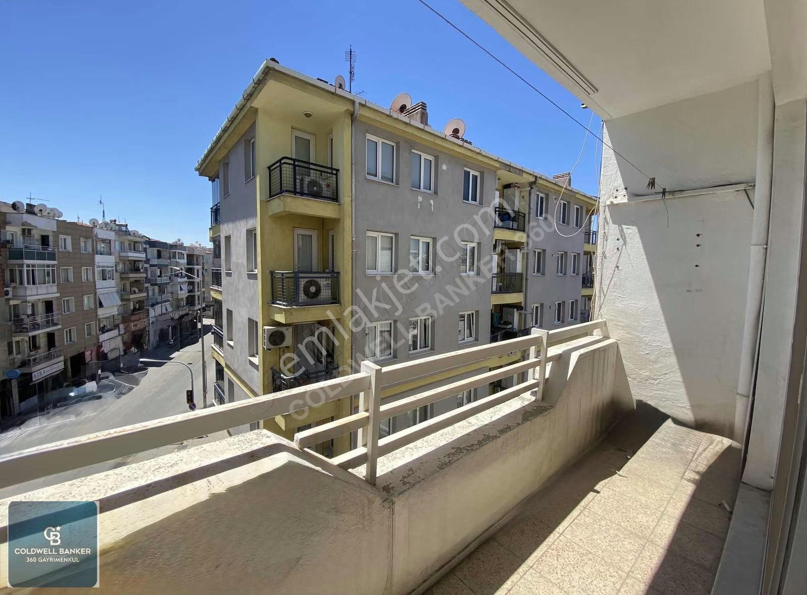 Buca Menderes Caddesi Üzerinde Cadde Cephe Ara Kat 2+1 Daire - Görsel 24