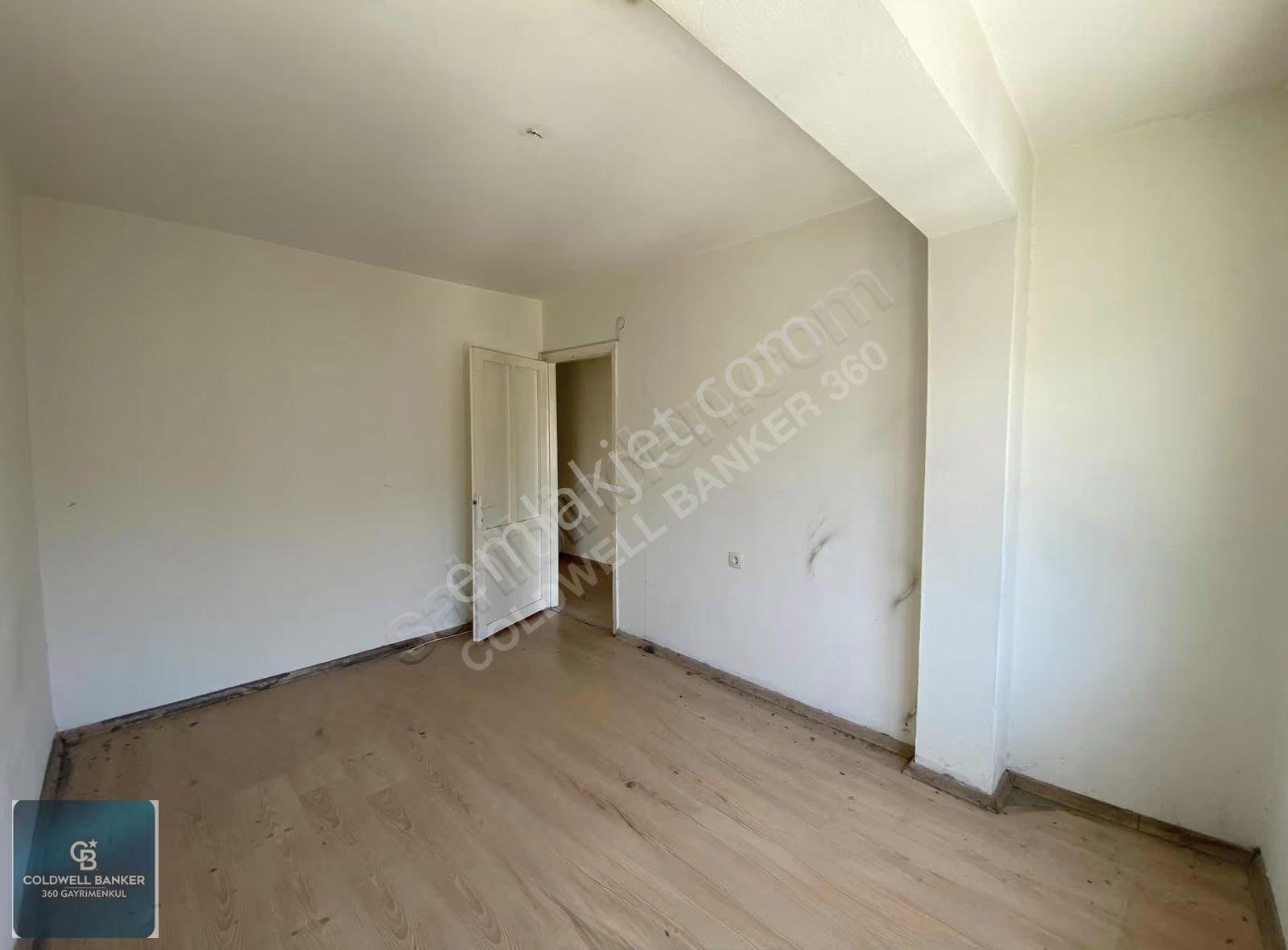 Buca Menderes Caddesi Üzerinde Cadde Cephe Ara Kat 2+1 Daire - Görsel 27