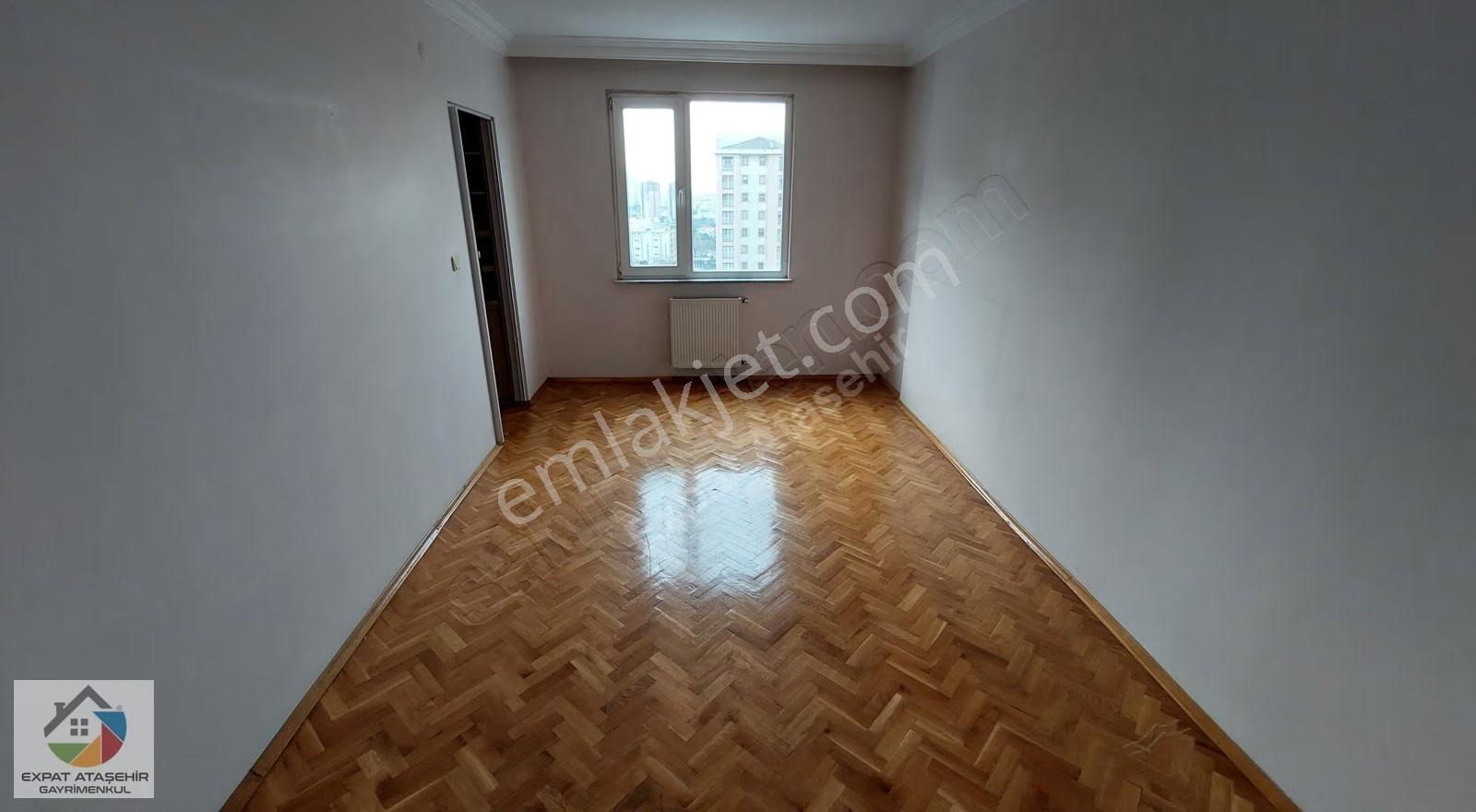 Atasehir Novada (fb Üni) Mevkii Manzaralı Arakat Daire 3+1 145m2 - Görsel 8