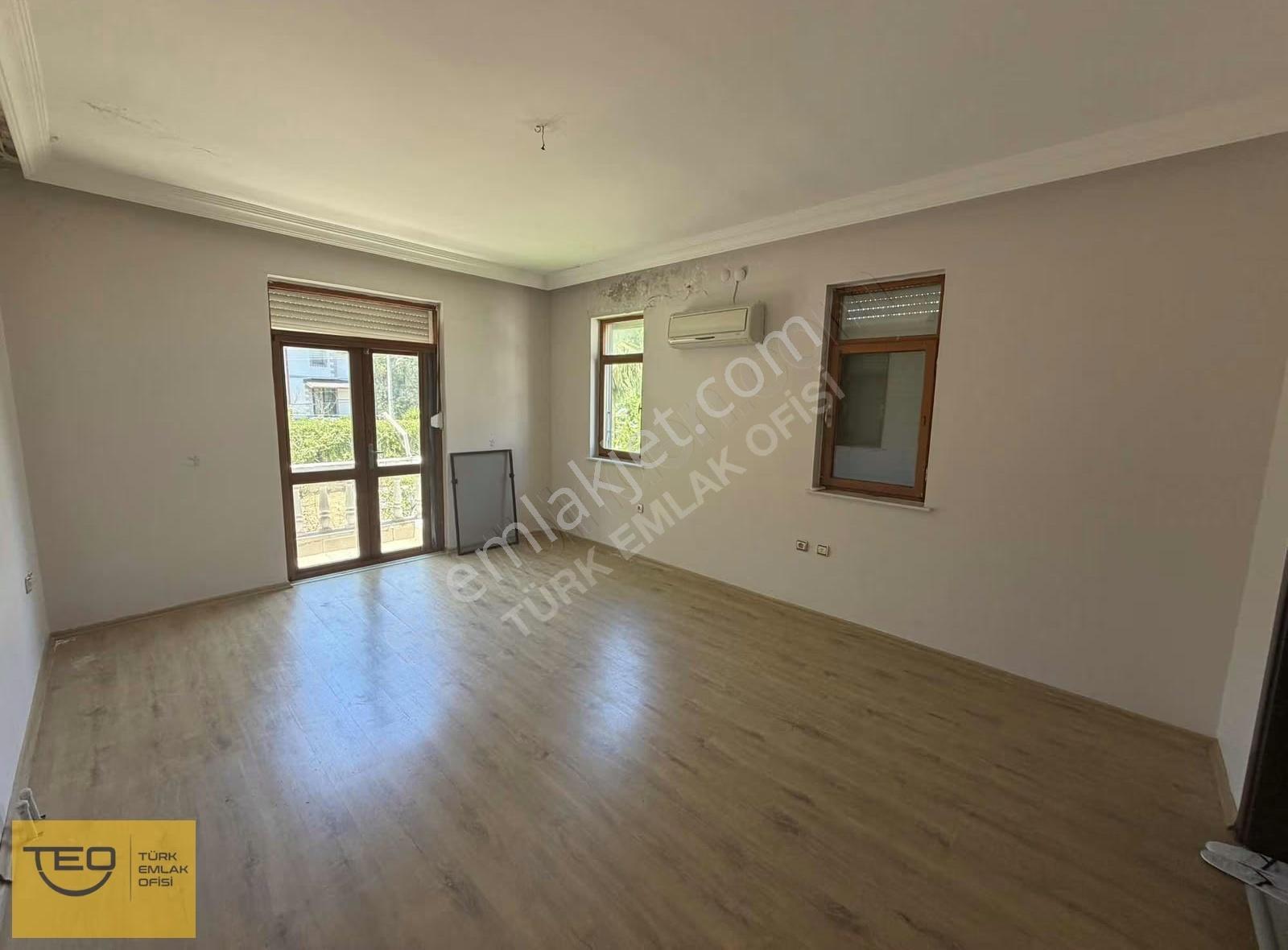 Duacı Da Site İçinde Havuzlu 4+1 3 Katlı Kiralık İçi Boş Villa - Görsel 15