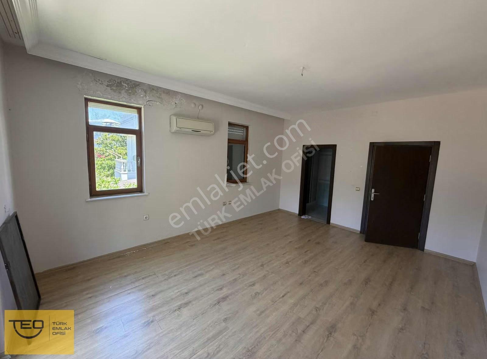 Duacı Da Site İçinde Havuzlu 4+1 3 Katlı Kiralık İçi Boş Villa - Görsel 22