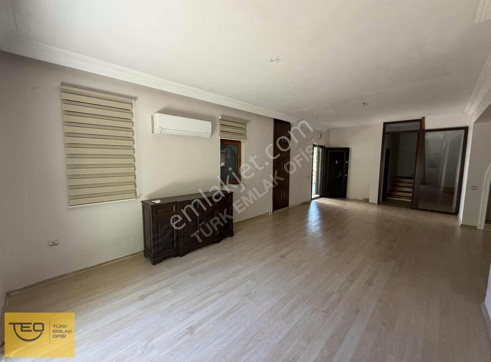 Duacı Da Site İçinde Havuzlu 4+1 3 Katlı Kiralık İçi Boş Villa - Görsel 29
