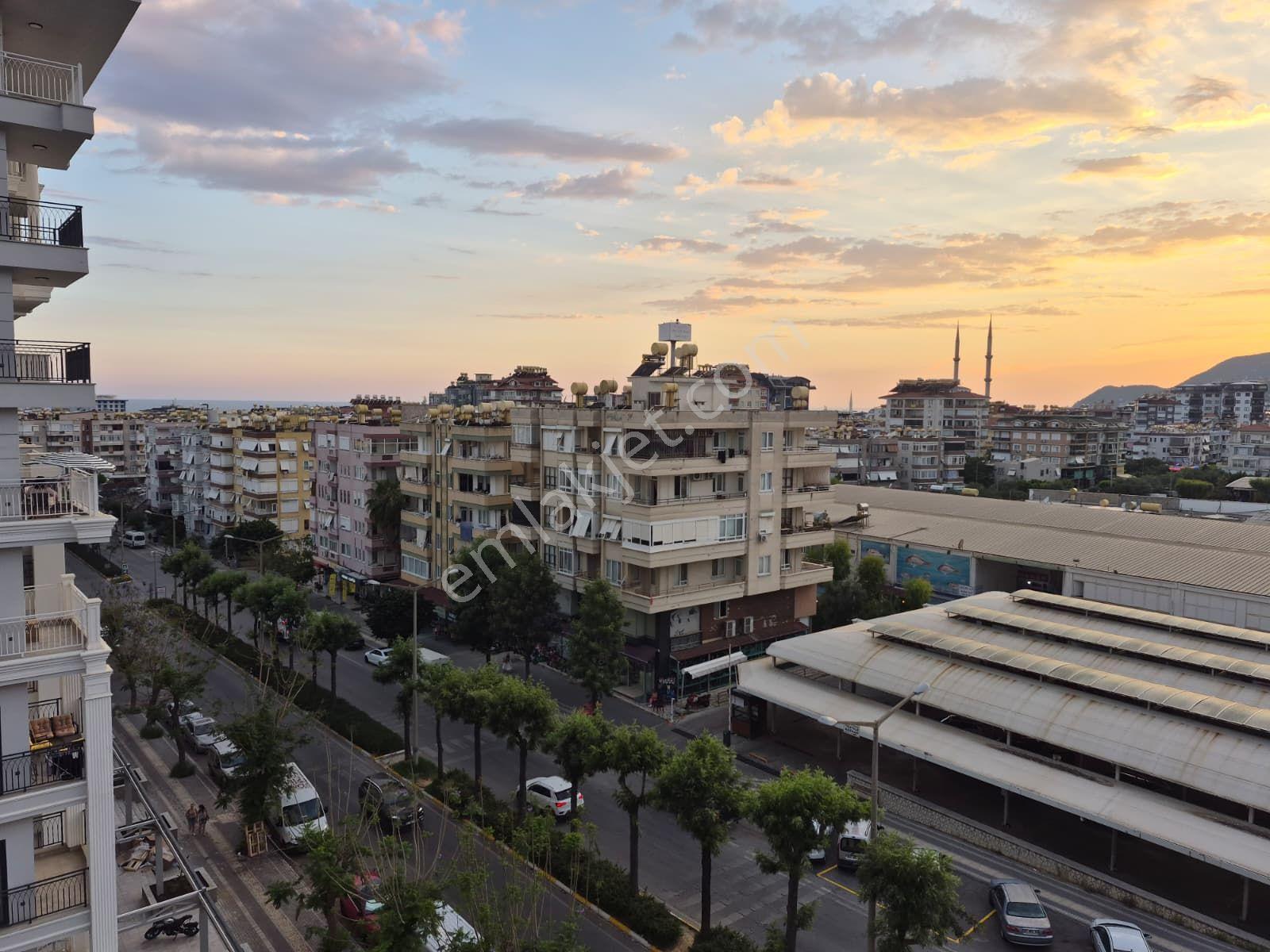 Alanya Saray Mahallesi'nde Kiralık Ayrı Mutfak 3+1 Geniş Daire - Görsel 28