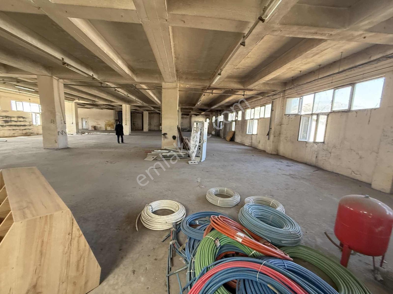 Trabzonda Kiralık İşyeri - Görsel 19