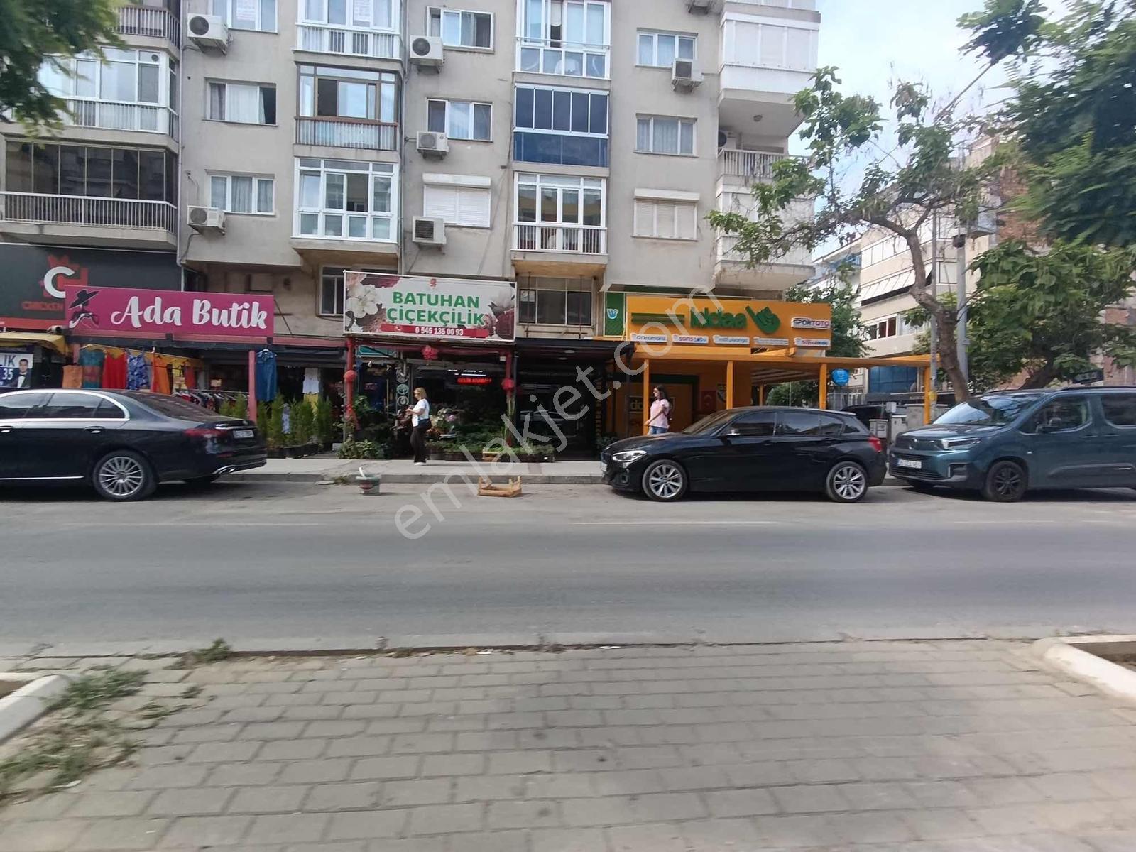 Karşıyaka Hidayet Erzeybek Cad. Üzeri Batar Katlı Kiralık Dükkan - Görsel 10