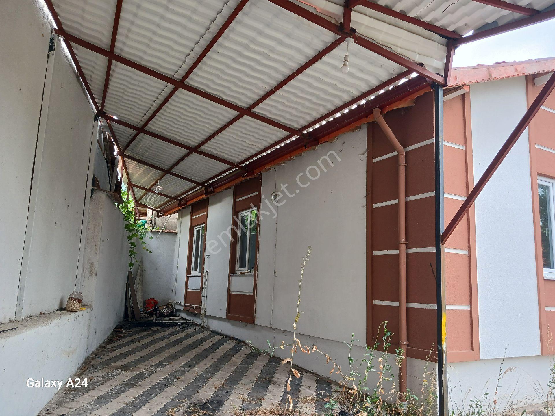 Müstakil Yeni Yapı Bahveli Ev - Görsel 12
