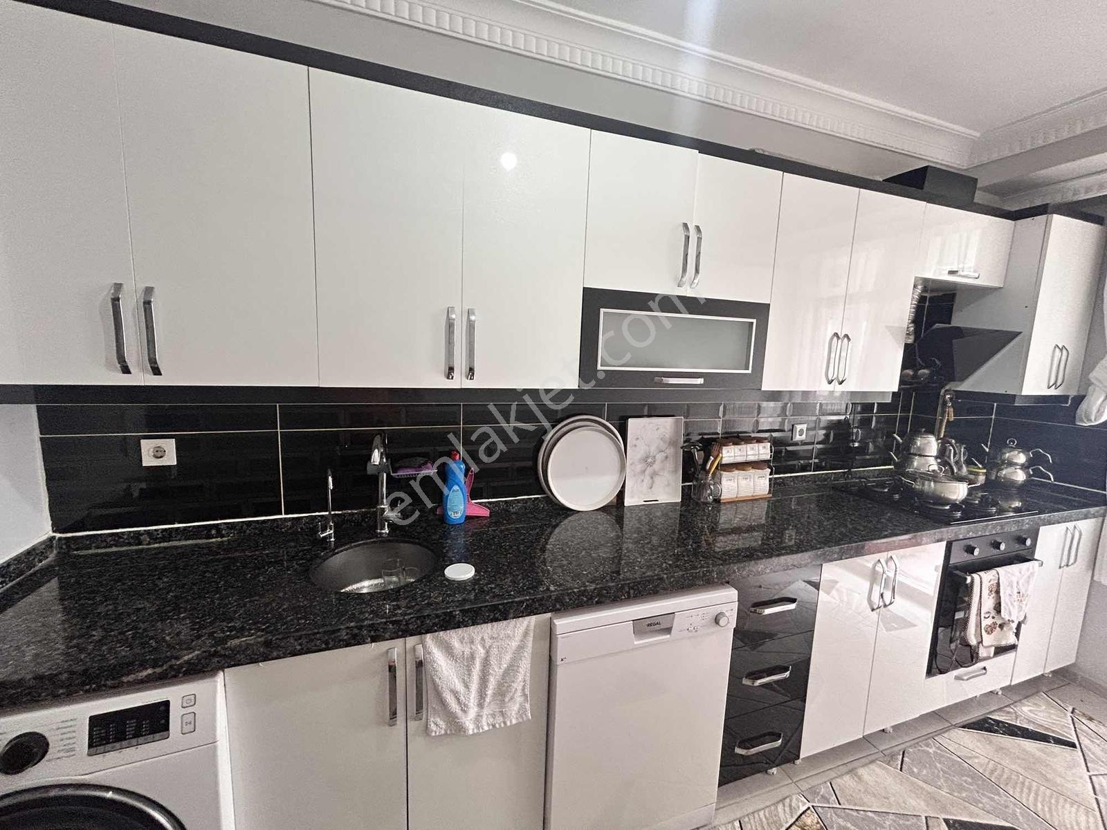 Güvercintepe Meydana 500 Mt Akkiraz Sk 3+1 Satılık Daire - Görsel 8