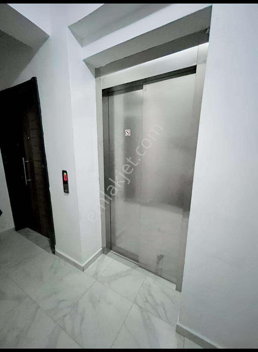 Lavinia 'dan Eşyalı , Geniş Ve Kullanışlı Kiralık 1+1 Daire - Görsel 18
