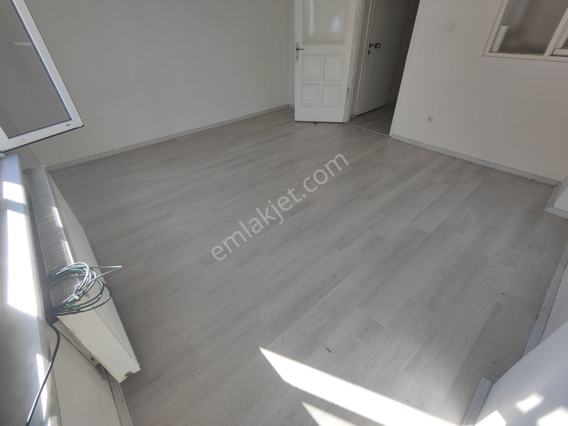 Gürsel Mah Kiralık Daire 1+1 Masrafsız Temiz