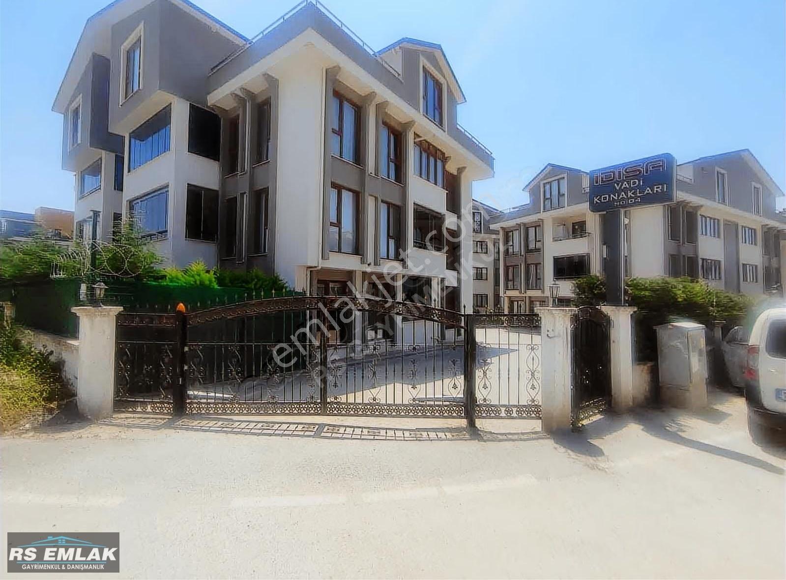 Kurtuluş'ta Kiralık 3+1 Bahçe Katı, Havuzlu Ve Eşyalı Daire - Görsel 20