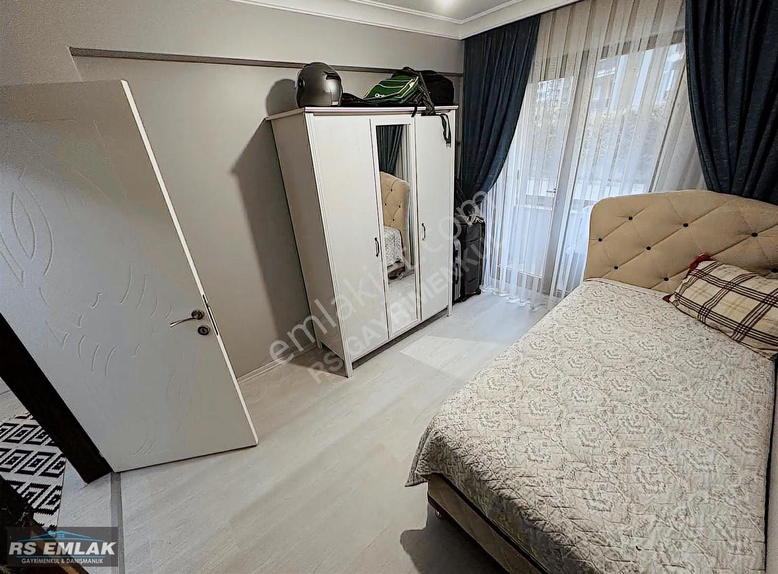 Kurtuluş'ta Kiralık 3+1 Bahçe Katı, Havuzlu Ve Eşyalı Daire - Görsel 6