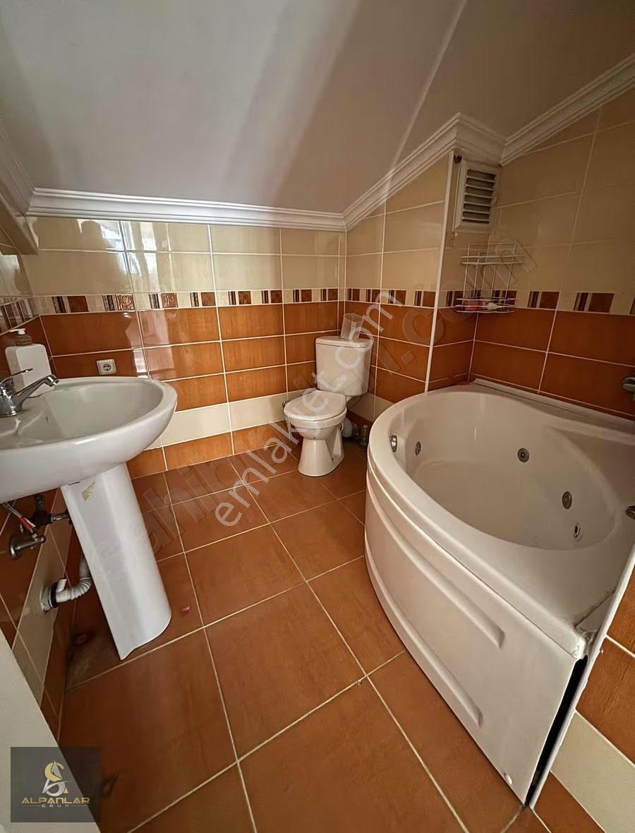 Kanarya'da 3+2 Satılık 160m2 Dubleks Daire - Görsel 16