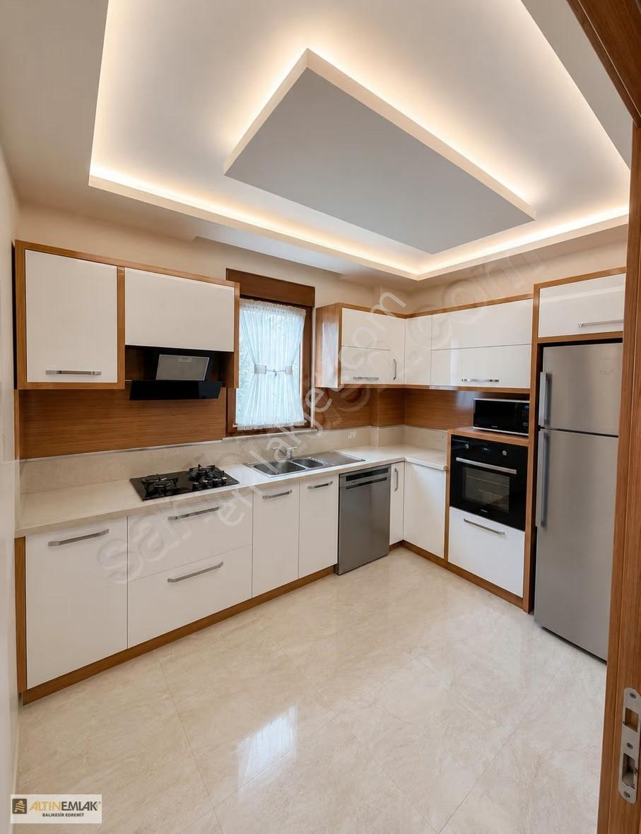 Güre'de Denize 150 Metre/ Müstakil Bahçeli Şık Villa - Görsel 7