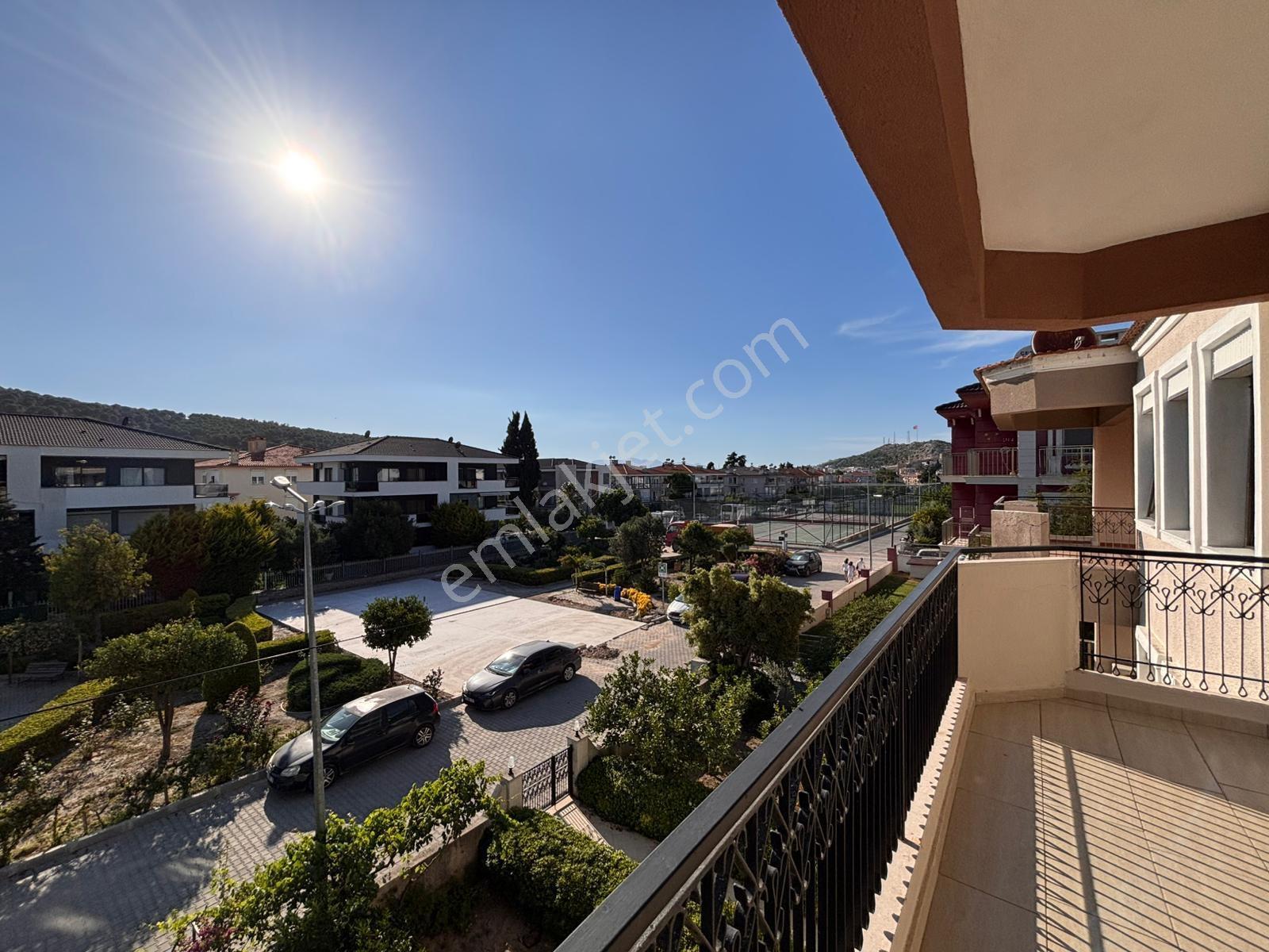 Çeşme Merkezde, Musalla Mahallesinde 100 M2, 2,5+1 Kiralık Daire - Görsel 14