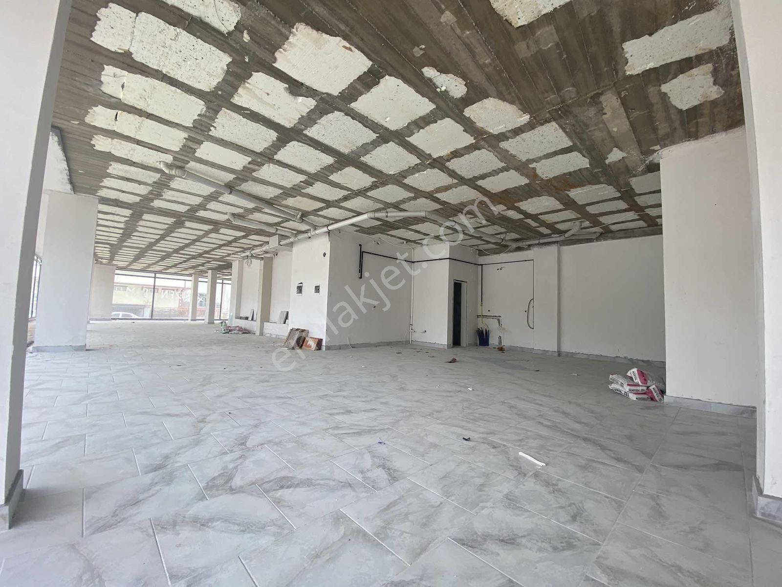 Nevşehir Caddesinde 225 M2 Satılık Dükkan - Görsel 7
