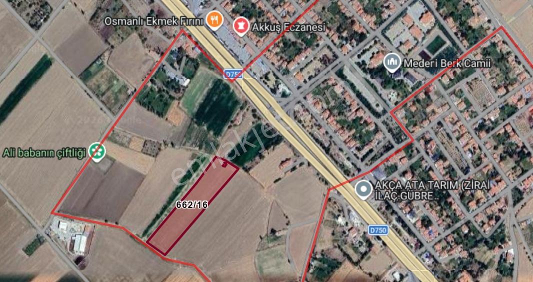 Topakkaya Kasabasında Ankara Yoluna 140 M Mesafede Sulu Tarla - Görsel 7