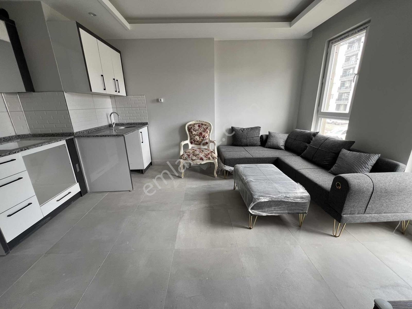 Makas Mevkii Loft Yanında Öğretmen Akademisi Dolmuşlarına 2 Dk - Görsel 8