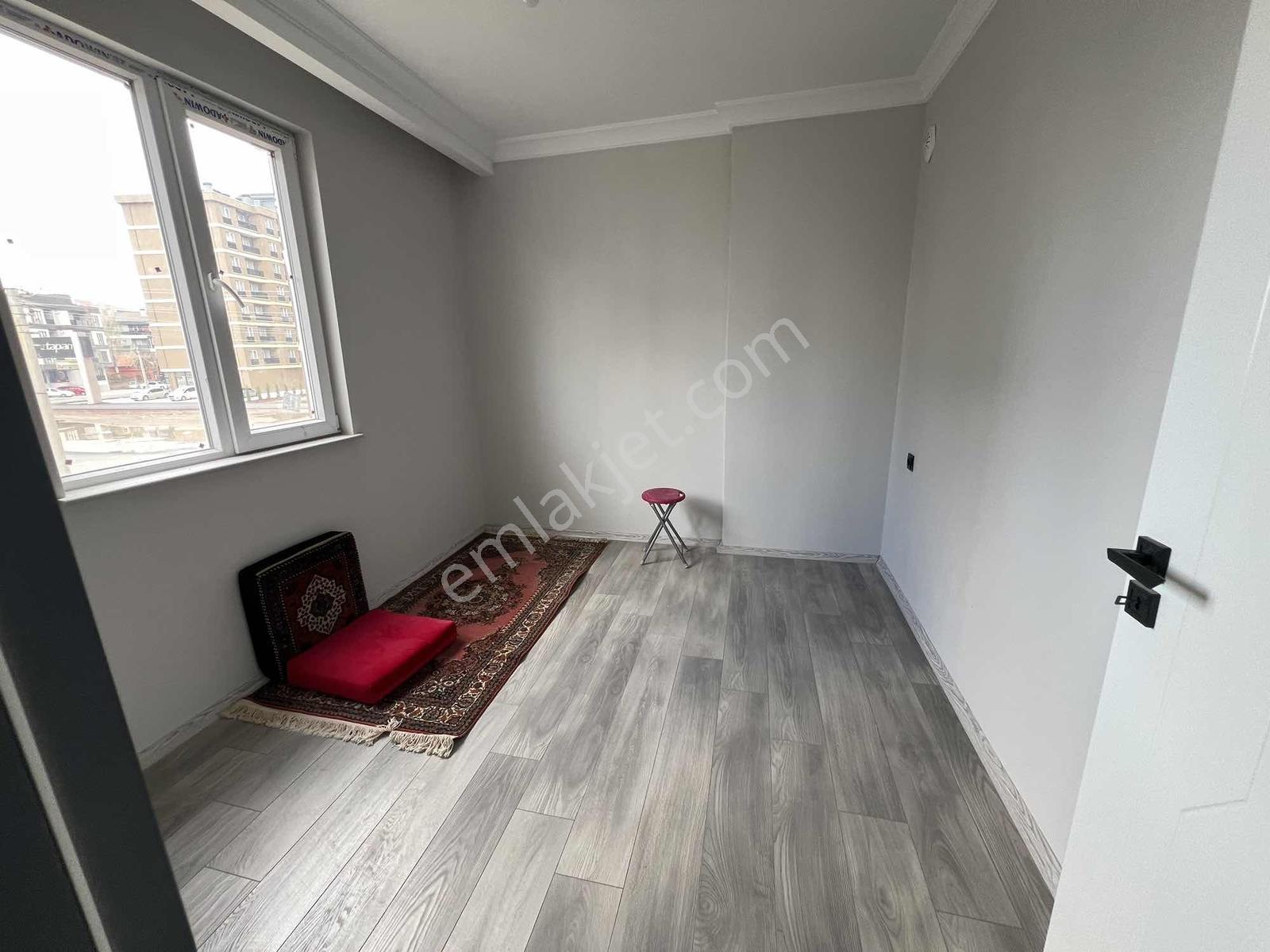 Makas Mevkii Loft Yanında Öğretmen Akademisi Dolmuşlarına 2 Dk - Görsel 6