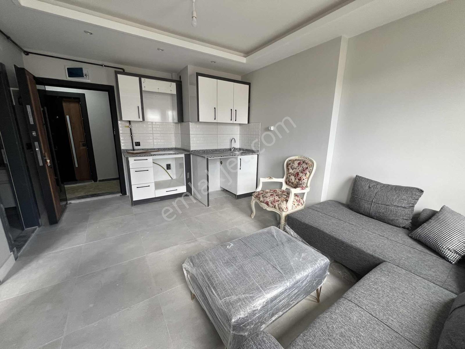 Makas Mevkii Loft Yanında Öğretmen Akademisi Dolmuşlarına 2 Dk - Görsel 4