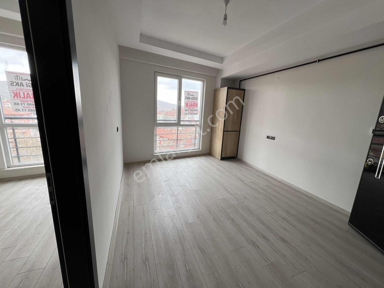 Kalealtı Caddesi Aktürk Plazada Ofisler - Görsel 6