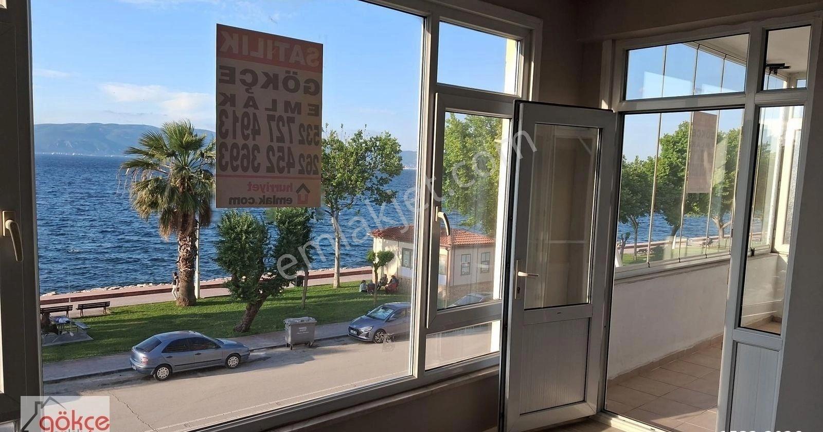 Gökçe'den Merkezde Denize Sıfır Satılık Daire - Görsel 6