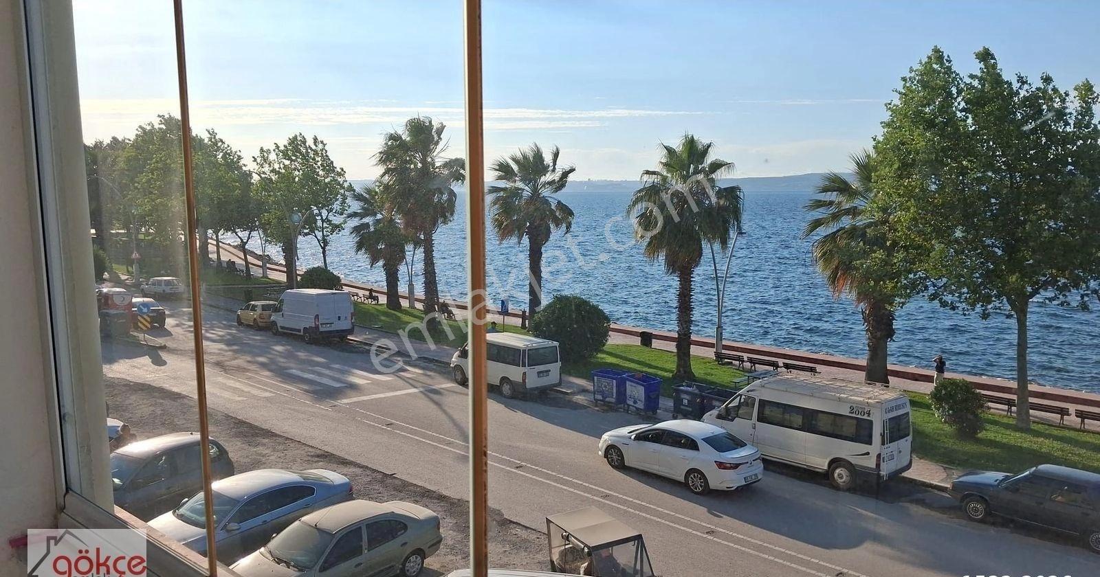Gökçe'den Merkezde Denize Sıfır Satılık Daire - Görsel 2