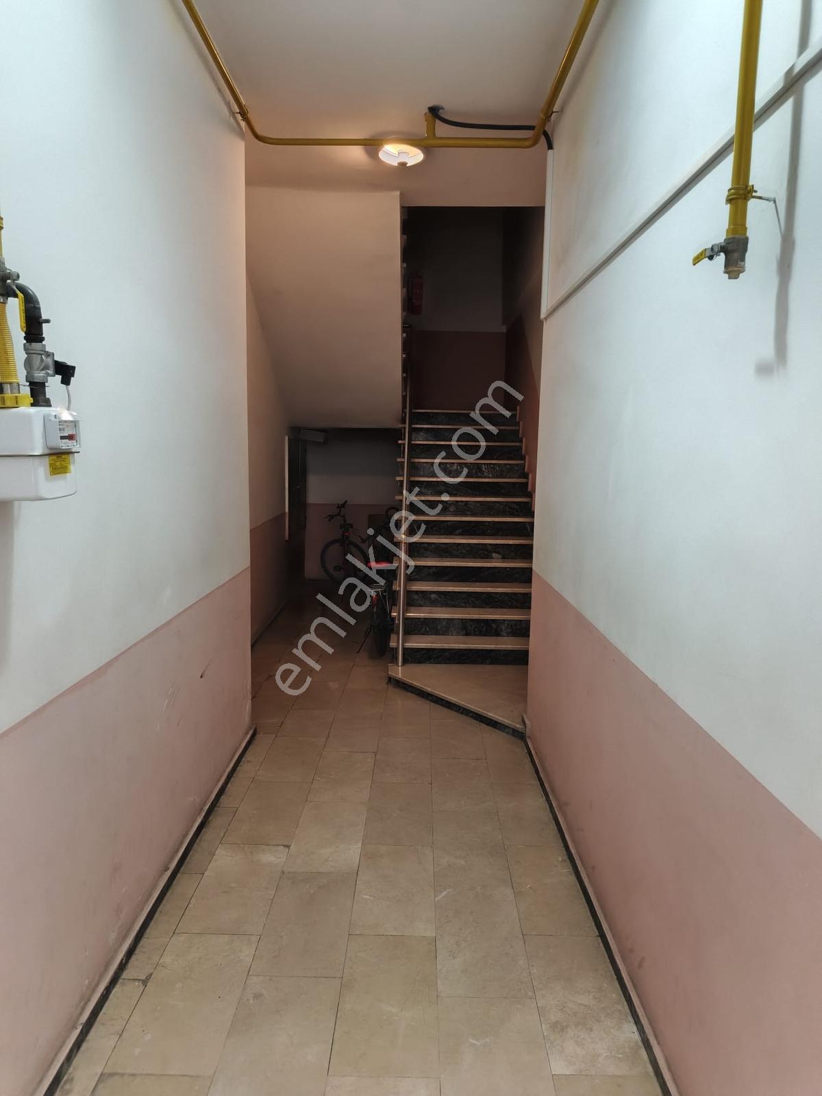 Çınarlı Mahallesinde Konforlu Yaşam Fırsatı 3+1 Satılık Daire - Görsel 16