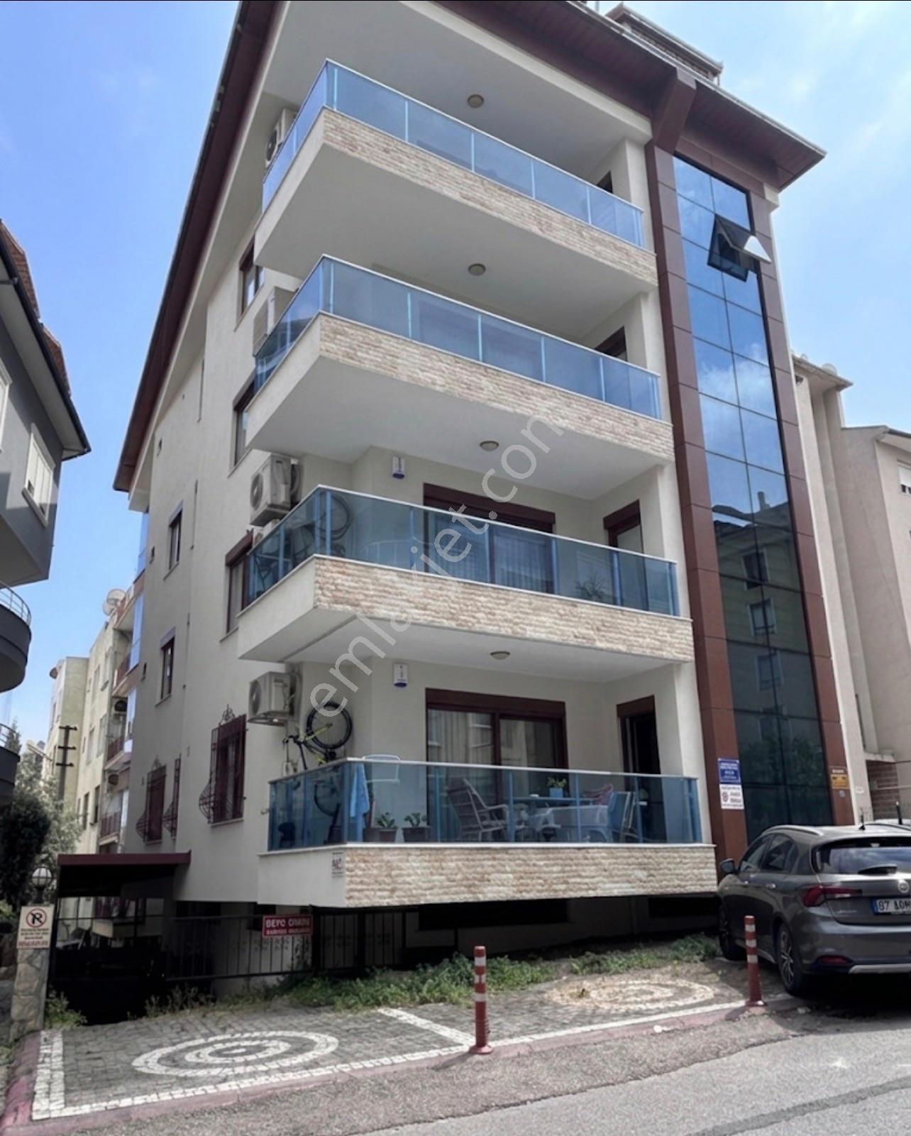 Alanya Şekerhane'de Bakımlı Ve Modern Satılık Dubleks Daire