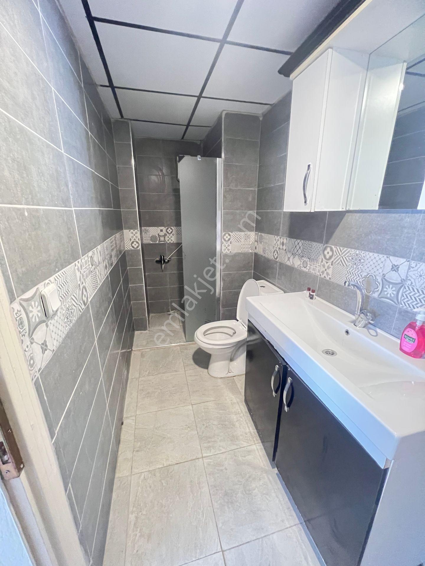 !!! Buca Kadın Doğum Hastanesine Yakın Günlük Kiralık Daireler!!! - Görsel 3