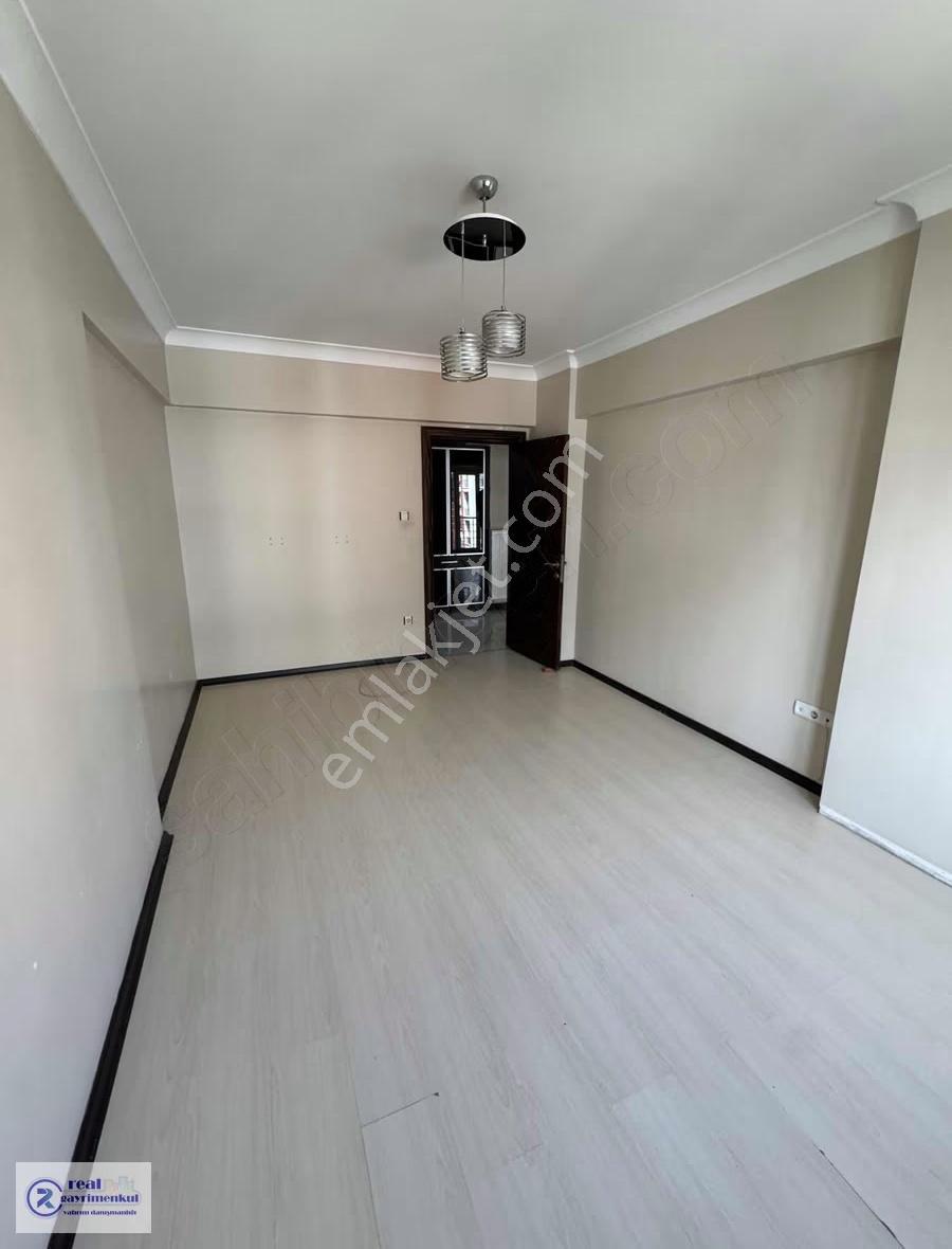 Muhittin Mahallesinde Satılık Site İçi 3+1 Daire - Görsel 31