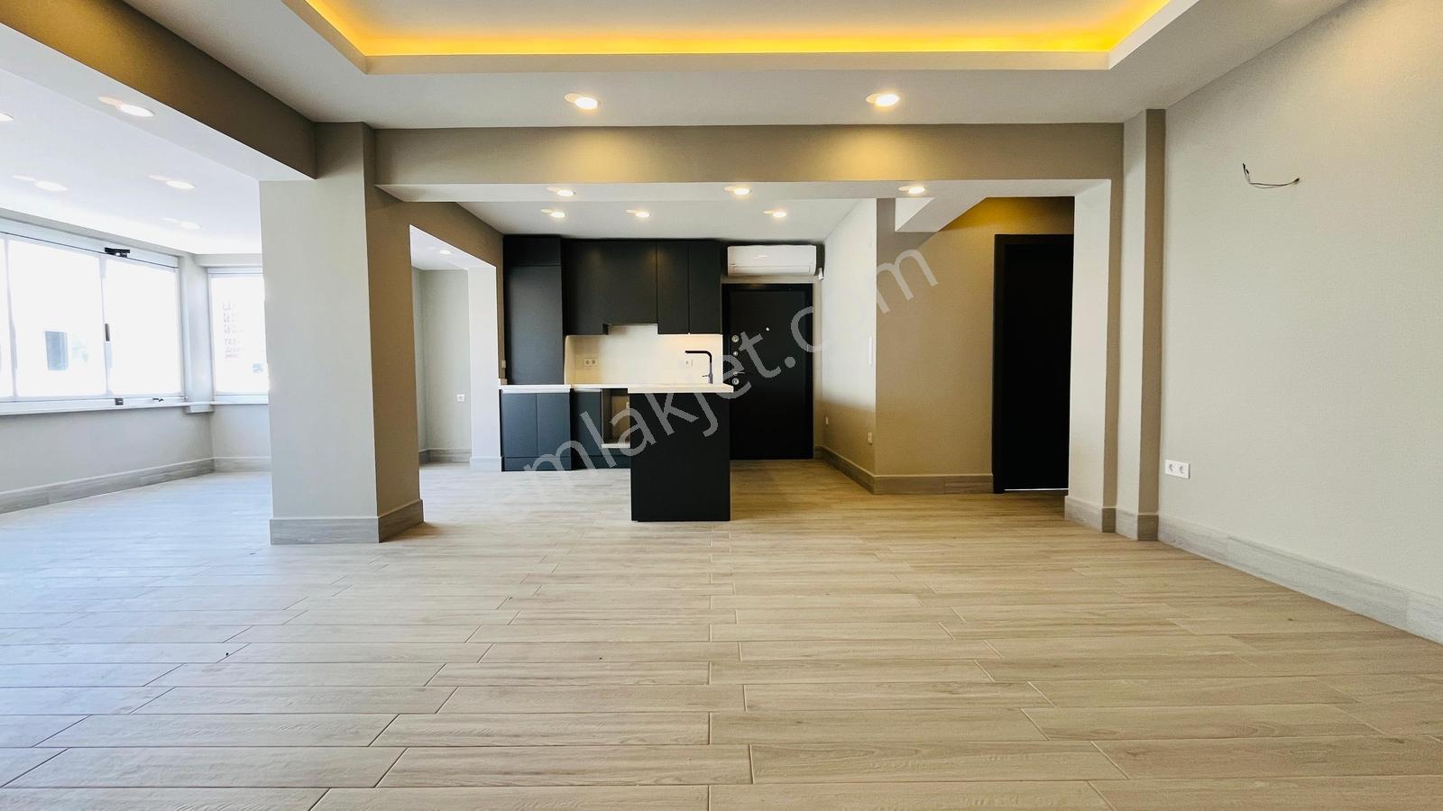 Silivri Erseven 5 Sitesi'nde Özel Tasarım Yaz-kış Oturum İmkanı - Görsel 34