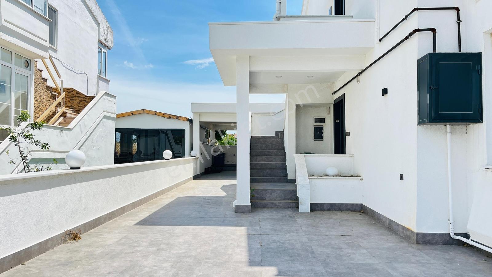 Silivri Erseven 5 Sitesi'nde Özel Tasarım Yaz-kış Oturum İmkanı - Görsel 11