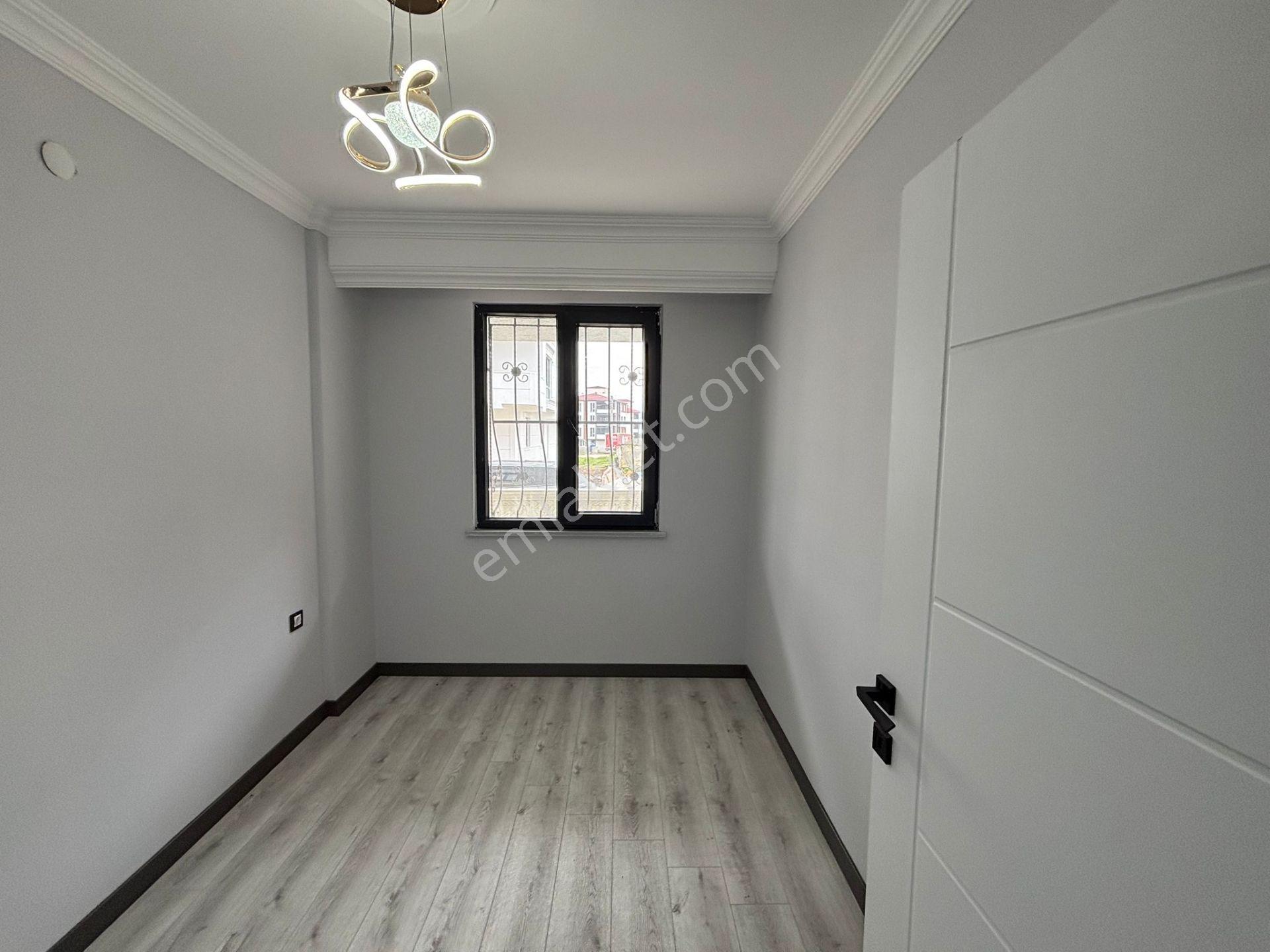 **eryıldız Gayrimenkul'den**kapaklı Yunus Emre Mah.iskanlı Lüks 2+1 - Görsel 13