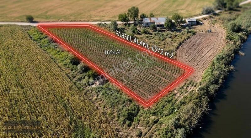 Karacabey Boğazköy'de Satılık Emsalsiz Yatırımlık Arazi 1572m²