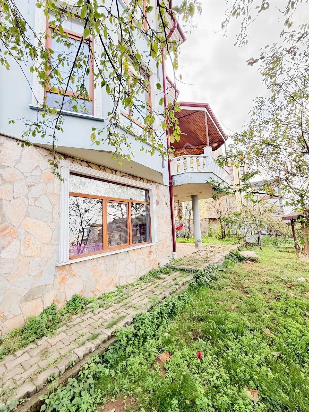 Trabzon Merkezde Manzaralı Villa - Görsel 30